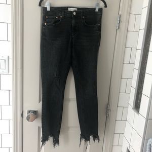 Zara Black Cut Off Jeans